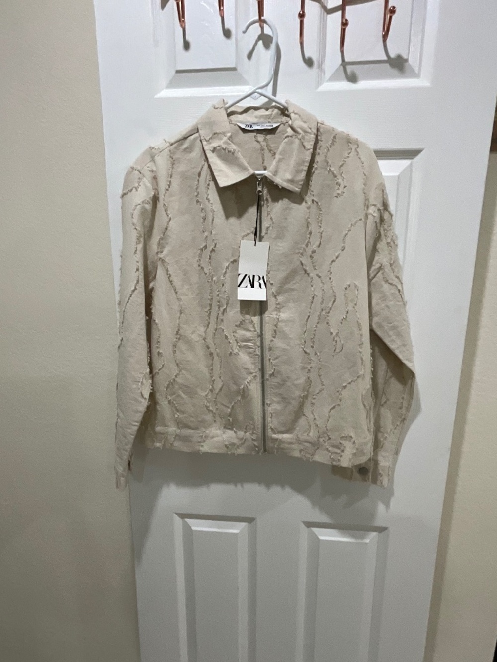 Zara Textured Fringe Jacket Cream Neutral Zip Front Boxy Oversized Small NWT